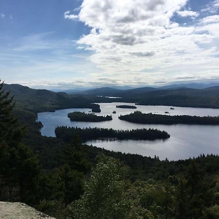 Sandy Point Motel Long Lake Екстер'єр фото