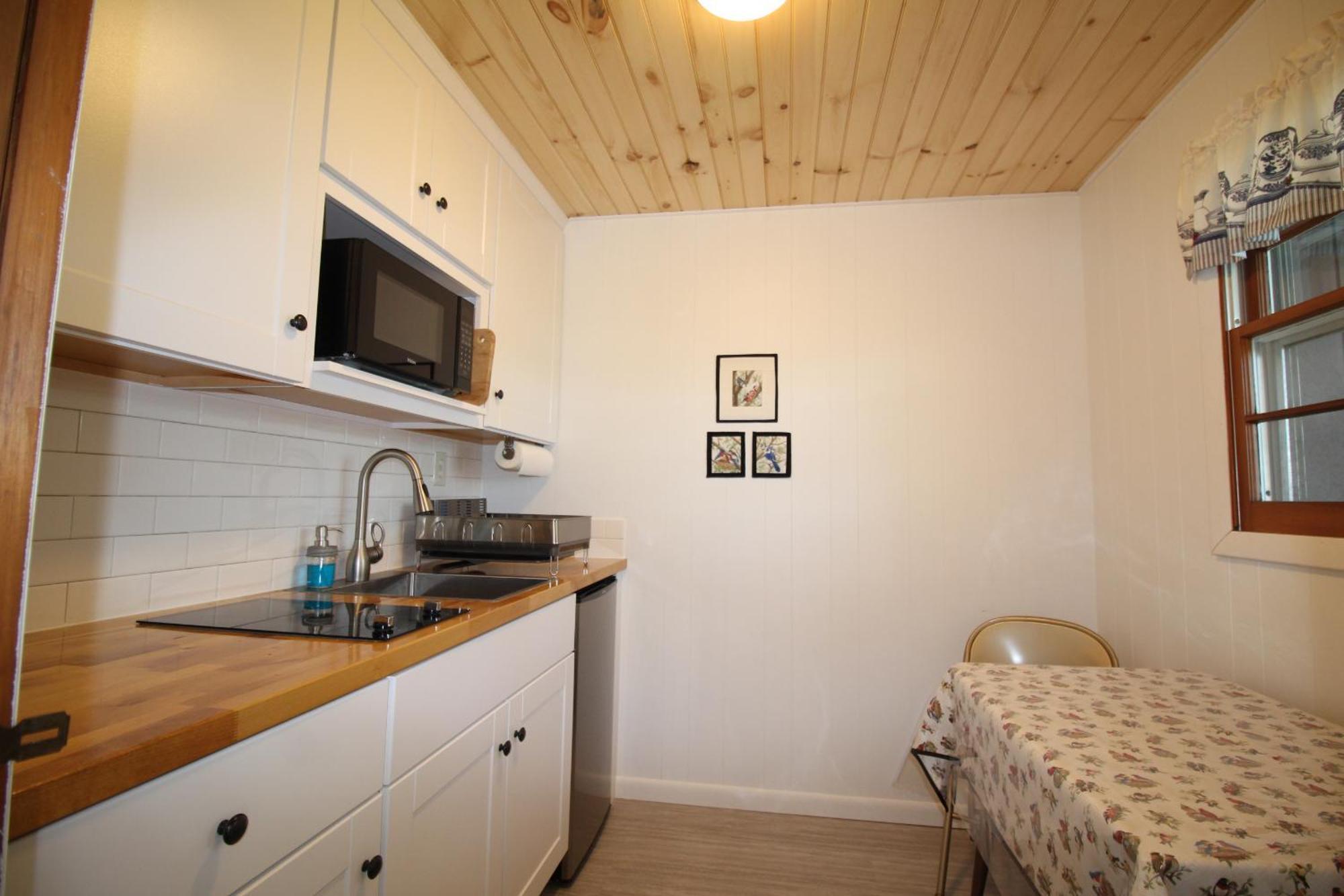 Sandy Point Motel Long Lake Екстер'єр фото